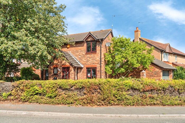 3 Bedroom Detached House For Sale In Bodelwyddan Avenue, Kinmel Bay, Rhyl, Conwy, LL18