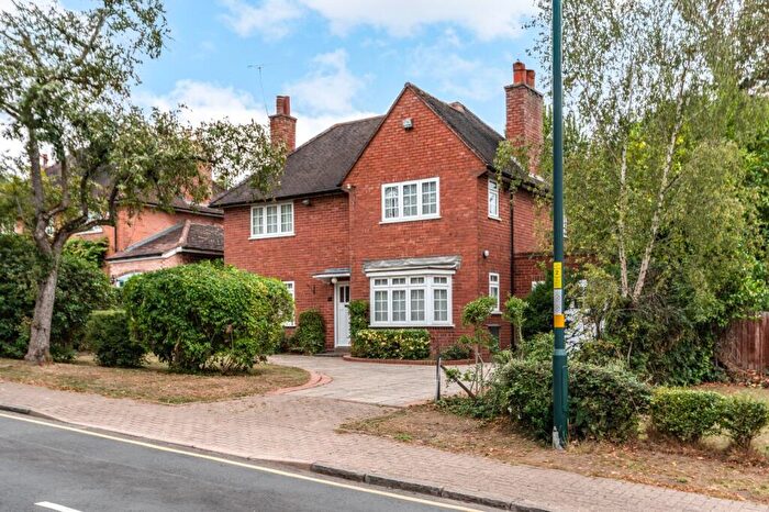 3 Bedroom Detached House To Rent In Swarthmore Road, Birmingham, West Midlands, B29