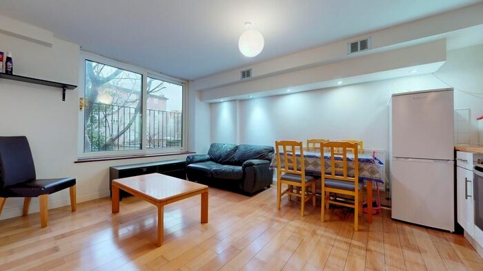 1 Bedroom Flat To Rent In East Street, London, SE17