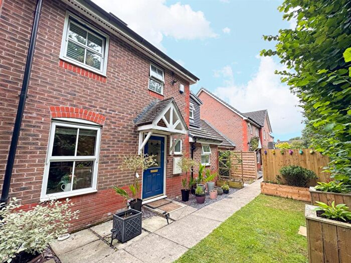5 Bedroom Semi-Detached House For Sale In Sherbourne Drive, Meanwood, Leeds, West Yorkshire, LS6