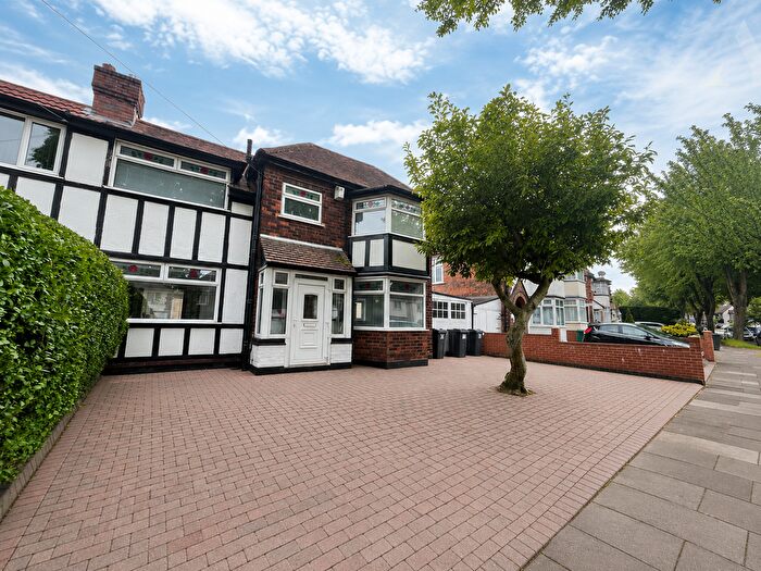 2 Bedroom Semi-Detached House To Rent In Old Farm Road, Birmingham, West Midlands, B33