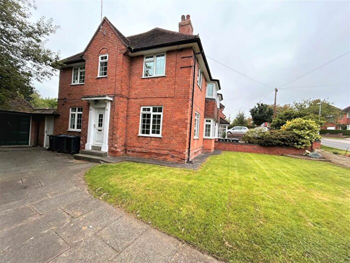 3 Bedroom House To Rent In St Laurence Road, Northfield, Birmingham, B31