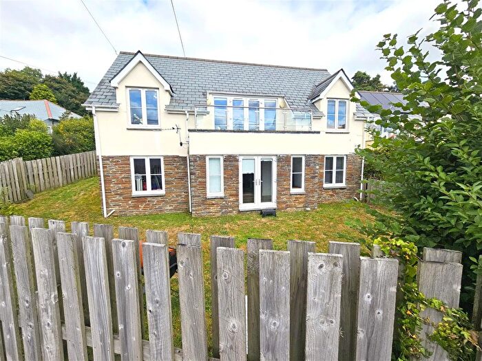 4 Bedroom Detached House For Sale In St. Anns Chapel, Gunnislake, PL18