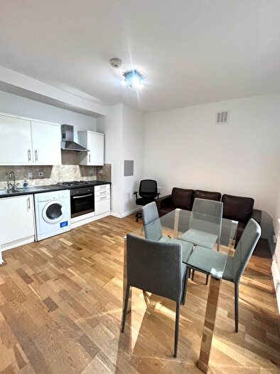 1 Bedroom Flat To Rent In Aldrington Road, London, SW16
