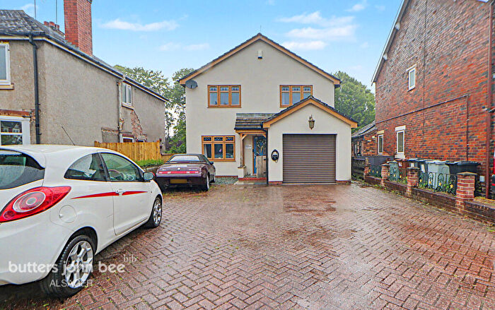 4 Bedroom Detached House For Sale In Crewe Road, Alsager, ST7