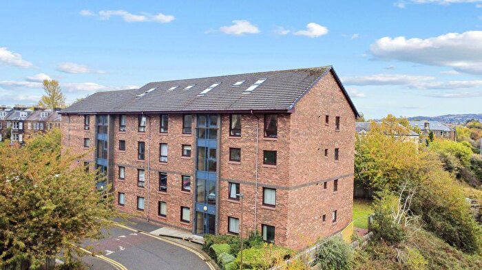 4 Bedroom Flat For Sale In / Hermand Terrace, Slateford, Edinburgh, EH11