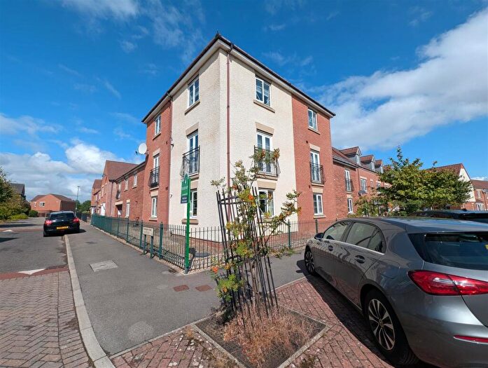2 Bedroom Apartment For Sale In Collingsway, Darlington, DL2