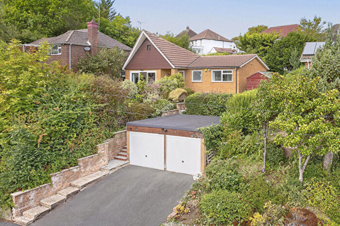 3 Bedroom Detached Bungalow For Sale In West Coulsdon, Surrey, CR5