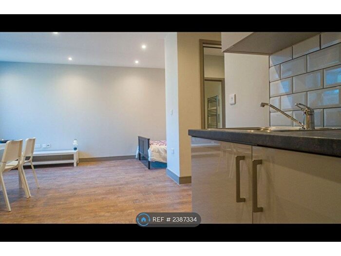 Studio To Rent In Week Street, Maidstone, ME14