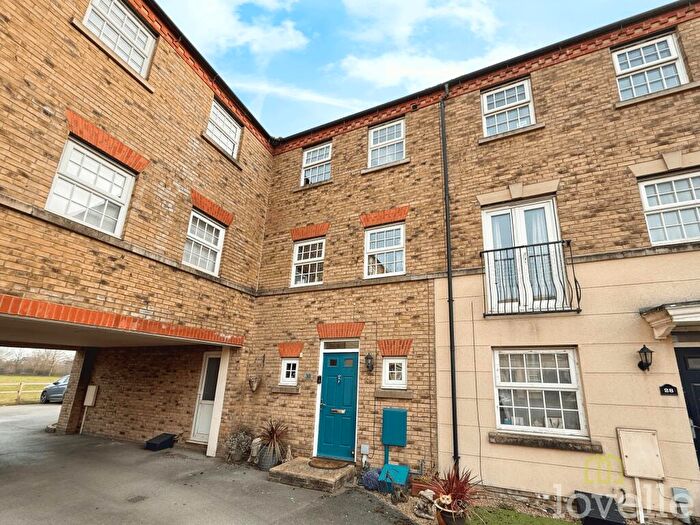 2 Bedroom Terraced House For Sale In Squirrel Chase, Witham St Hughs, LN6
