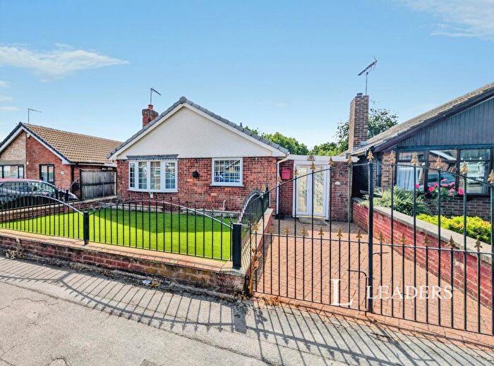 2 Bedroom Detached House For Sale In Wheatfield Way, Sutton-in-Ashfield, Nottinghamshire, NG17