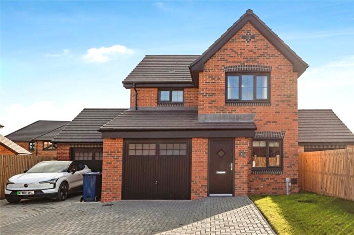 3 Bedroom Detached House For Sale In Rosella Drive, Newcastle Upon Tyne, Tyne And Wear, NE15