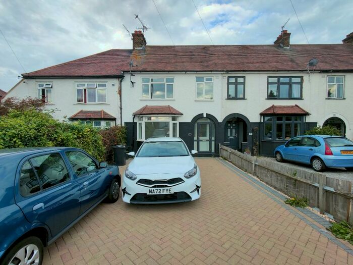 3 Bedroom Terraced House To Rent In Whitehill Lane, Gravesend, Kent, DA12