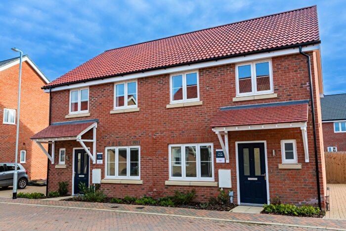 3 Bedroom Semi-Detached House For Sale In Cooper Gardens, Eye, IP21