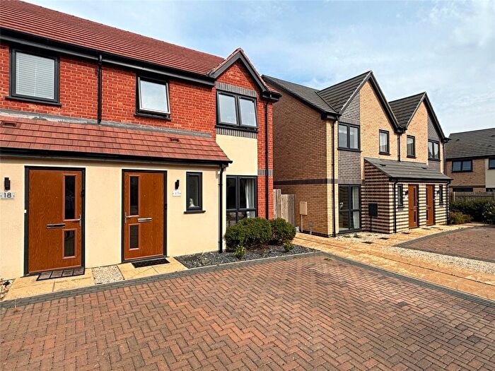 3 Bedroom Semi-Detached House For Sale In Newstead Street, Sleaford, Lincolnshire, NG34