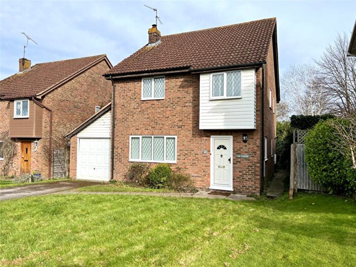 4 Bedroom Detached House For Sale In Partridge Way, Guildford, Surrey, GU4