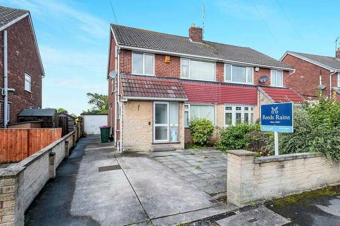 3 Bedroom Semi-Detached House To Rent In Nursery Crescent, North Anston, Sheffield, South Yorkshire, S25