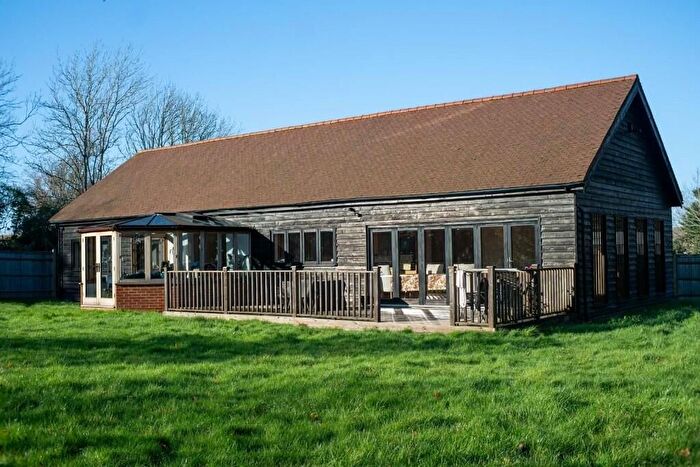 3 Bedroom Barn Conversion To Rent In Goudhurst Road, Tonbridge, TN12