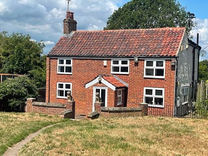 3 Bedroom Cottage For Sale In Nottingham Road, Selston, NG16