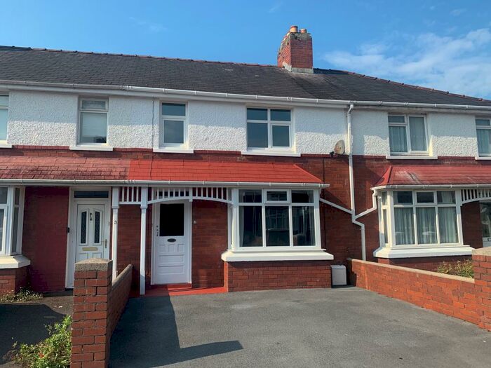 3 Bedroom House To Rent In Furnace Road, Carmarthen, SA31
