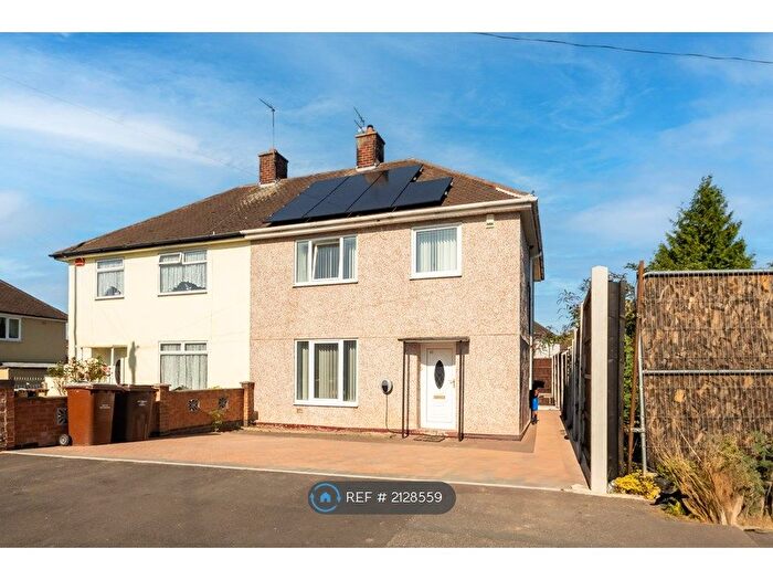 3 Bedroom Semi-Detached House To Rent In Birchover Road, Nottingham, NG8
