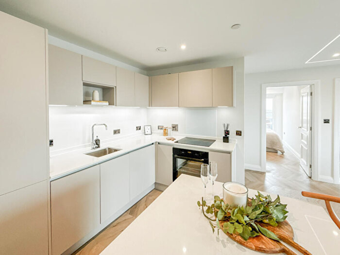 2 Bedroom Apartment To Rent In Princes Street, Dorchester, DT1
