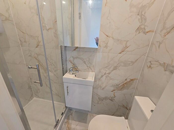 Studio To Rent In Alexandra Grove, London, N4