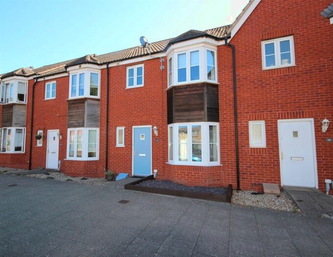 3 Bedroom Terraced House To Rent In River Plate Road, Exeter, EX2