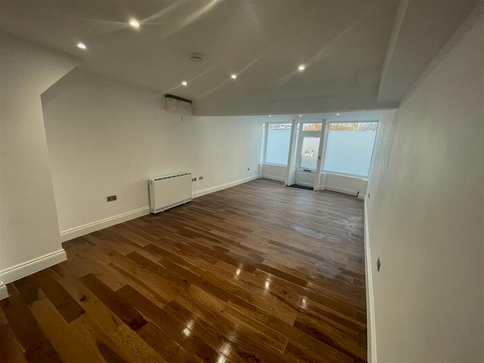 Studio To Rent In Elm Grove, Brighton, BN2