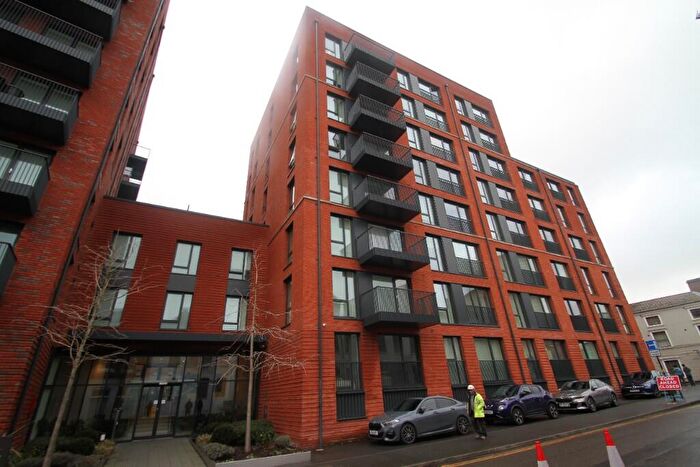 2 Bedroom Apartment To Rent In Shadwell Street, Birmingham City Centre, B4