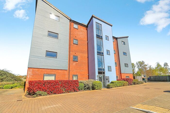 2 Bedroom Flat To Rent In Abells Close, Milton Keynes, MK7