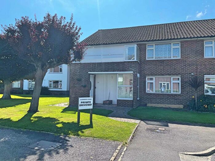 2 Bedroom Flat To Rent In Aldsworth Avenue, Goring-By-Sea, BN12