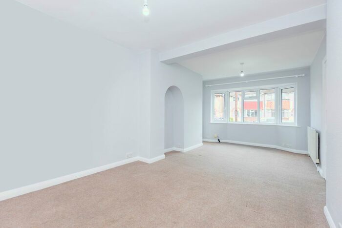 3 Bedroom Property To Rent In Augusta Road, London, TW2