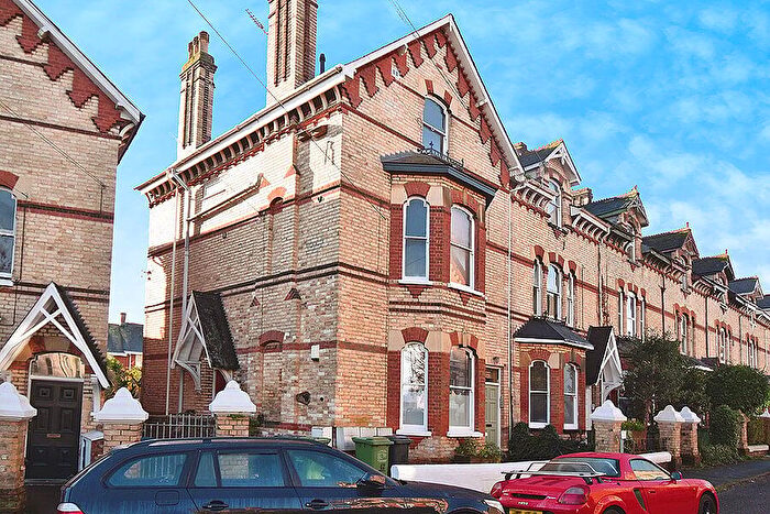 1 Bedroom Flat For Sale In Powderham Crescent, Exeter, EX4