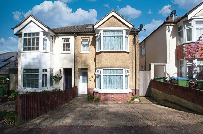 5 Bedroom Semi Detached House For Sale In Copsewood Road, Southampton, SO18