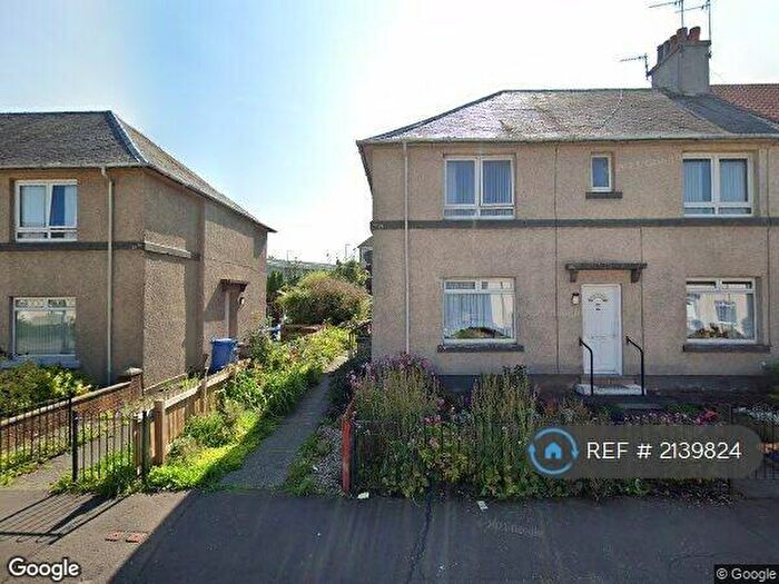 2 Bedroom Flat To Rent In Claremont Crescent, Kilwinning, KA13