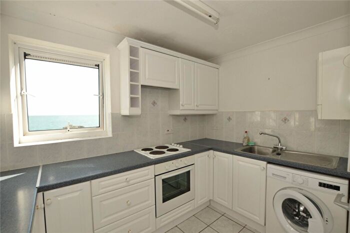 1 Bedroom Flat For Sale In Sandgate High Street, Sandgate, Folkestone, Kent, CT20