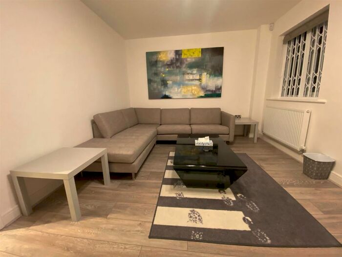 3 Bedroom Semi-Detached House To Rent In Varley Street, Manchester M40