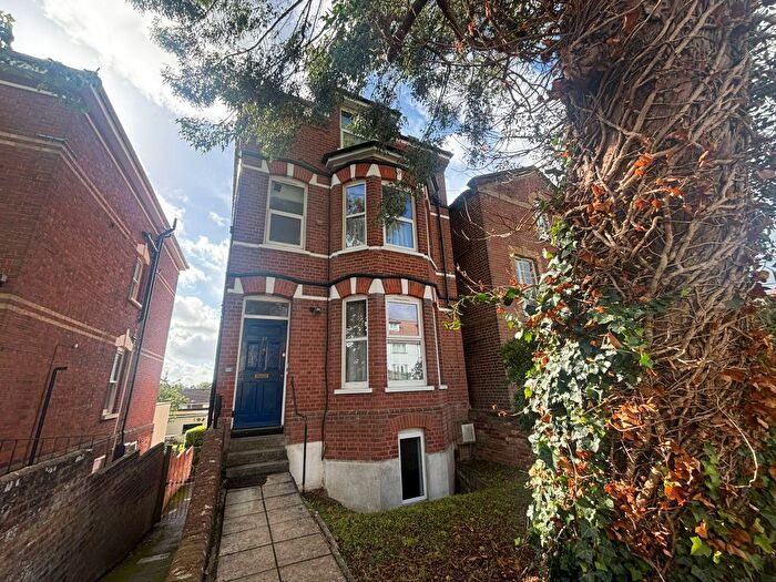 6 Bedroom Detached House To Rent In Union Road, Exeter, EX4