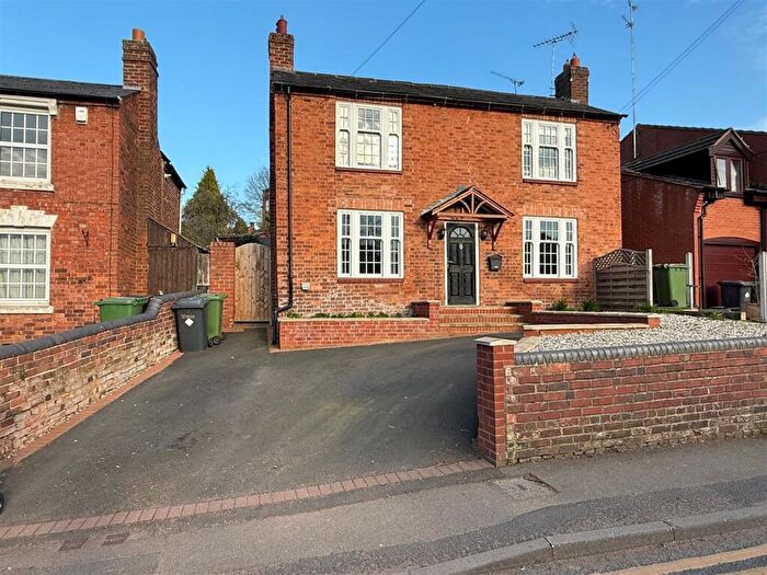 3 Bedroom Semi-Detached House For Sale In Castle Road, Cookley, Kidderminster, DY10