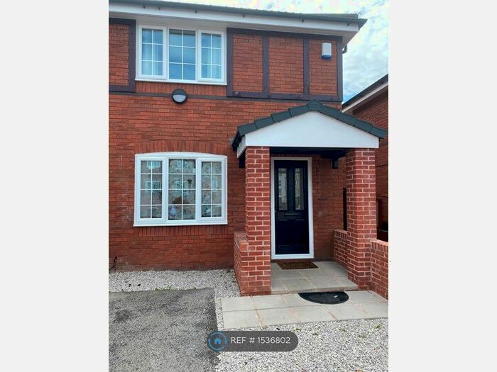 3 Bedroom Semi-Detached House To Rent In Burlington Street, Liverpool, L3