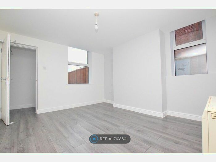 1 Bedroom Flat To Rent In Wilmot Street, Heanor, DE75