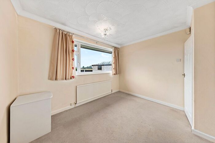 2 Bedroom Semi-Detached Bungalow For Sale In Myddleton Lane, Winwick, WA2