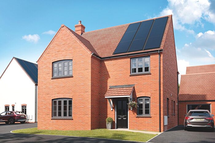 4 Bedroom Detached House For Sale In Field View, Brackley, NN13