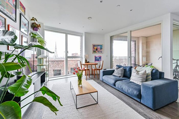 1 Bedroom Flat For Sale In Upper Clapton Road, , Upper Clapton, London, E5