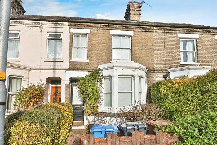 3 Bedroom Terraced House For Sale In Dereham Road, Norwich, NR2