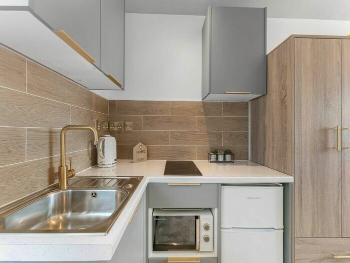 Studio To Rent In Tirrington, Bretton, Peterborough, PE3