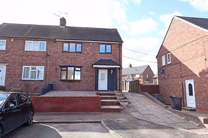 3 Bedroom Semi-Detached House For Sale In Pentland Grove, Newcastle-Under-Lyme, ST5