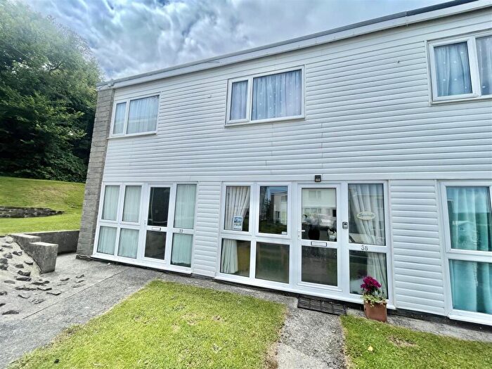 2 Bedroom Chalet For Sale In Trewent Park, Freshwater East, Pembroke, SA71