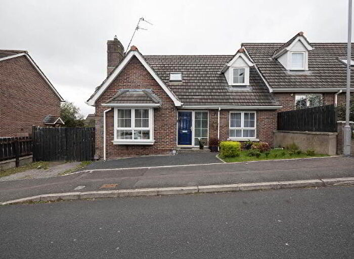 3 Bedroom Semi-Detached House For Sale In Hillcrest Manor, Craigavon, BT65